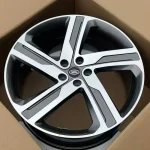 Range Rover Discovery Suv 4X4 Series Cast Wheel - Image 2