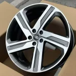 Range Rover Discovery Suv 4X4 Series Cast Wheel - Image 5